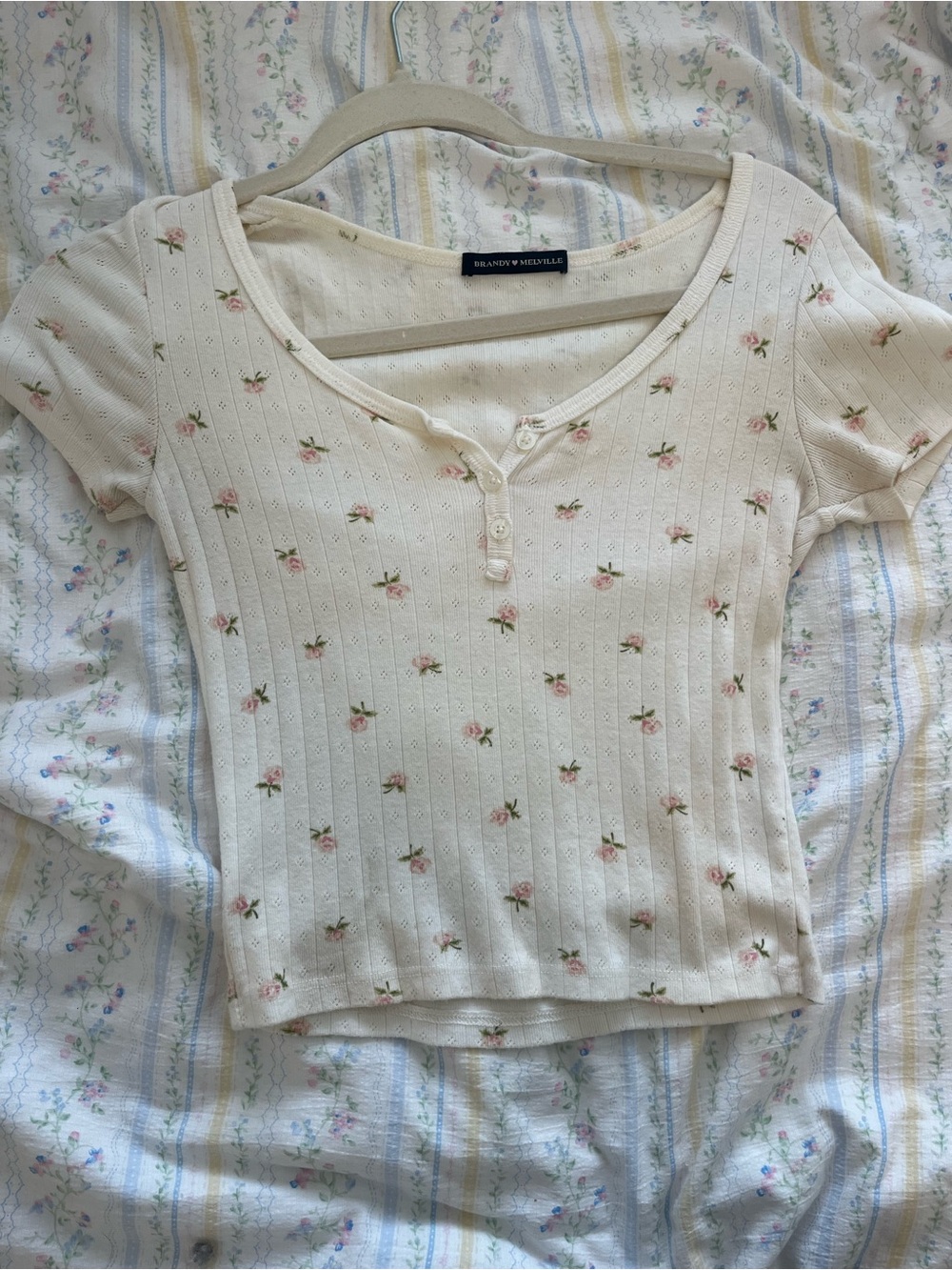 Brandy Melville Cream Ribbed Floral Henley Crop Top